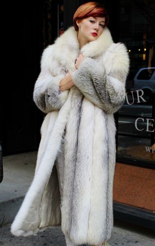 Rent a Fabulous Fur for your Winter Wedding | MARC KAUFMAN FURS
