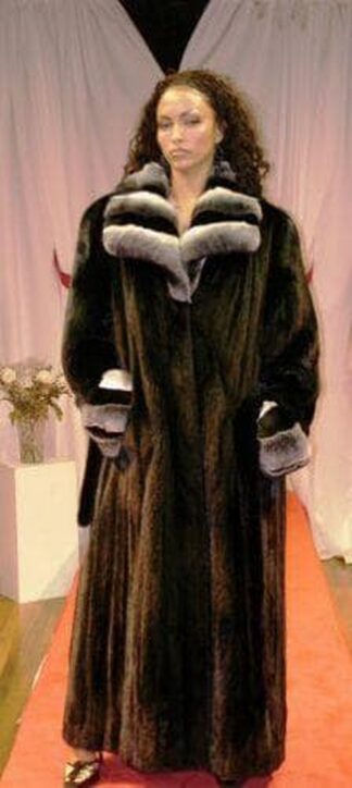 Blackglama Mink Fur Coat with Chinchilla Fur Wing Collar and Mink Belt  from Marc Kaufman Furs USA,Fur coats in Argentina, fur coats in Chile, fur coats in Venezuela, fur coats in Australia, fur coats in Belgium,fur coats in Netherlands, fur coats in Norway,fur coats in Sweden,fur coats in Dubais,fur coats in Egypt,fur coats in Egypt,fur coats in Kuwait, fur coats in South Africa,fur coats in Tunisia,fur coats in the Falklands