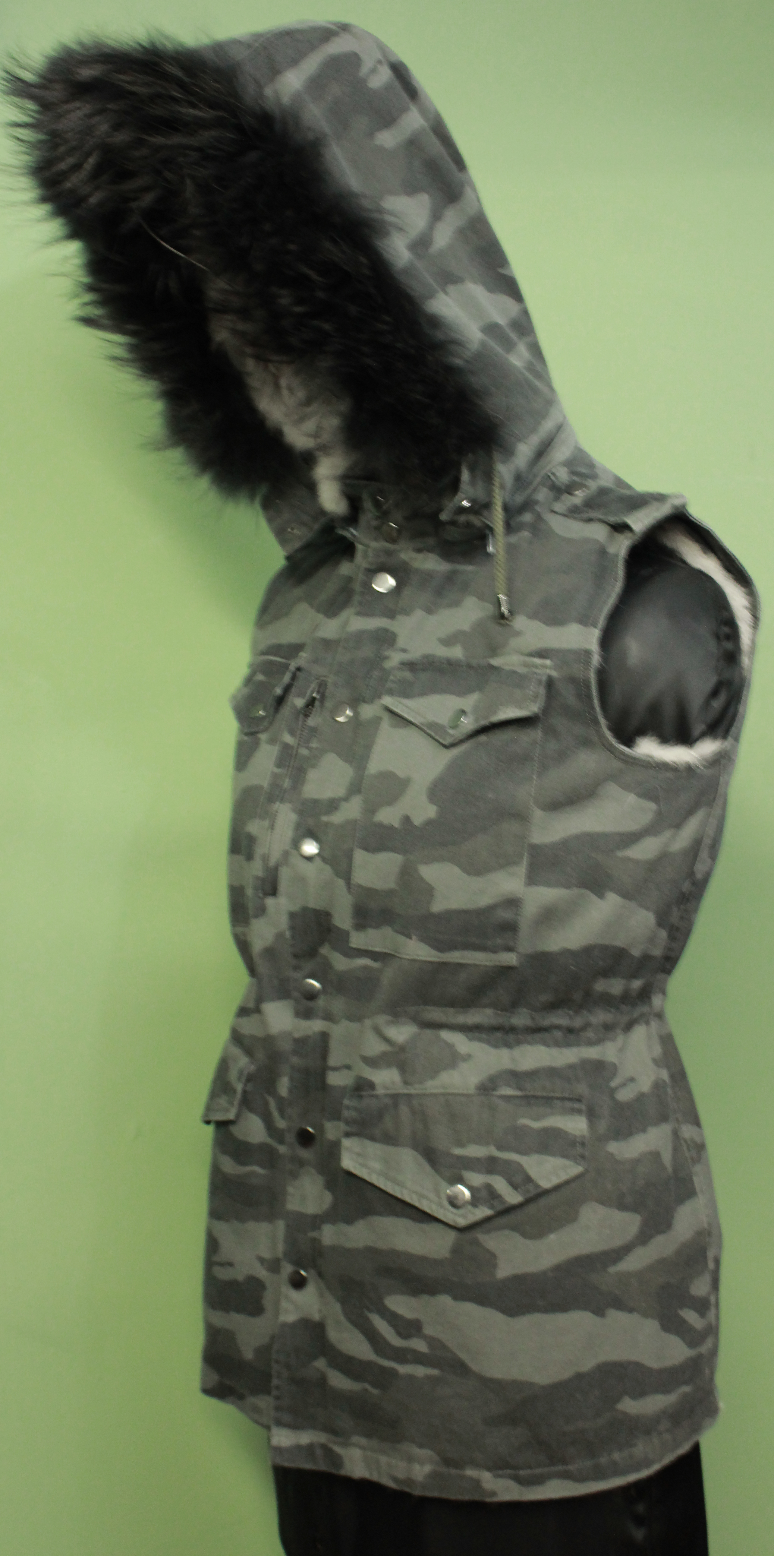 Grey Camouflage Vest Detachable Rabbit Fur Lining Detachable Hood