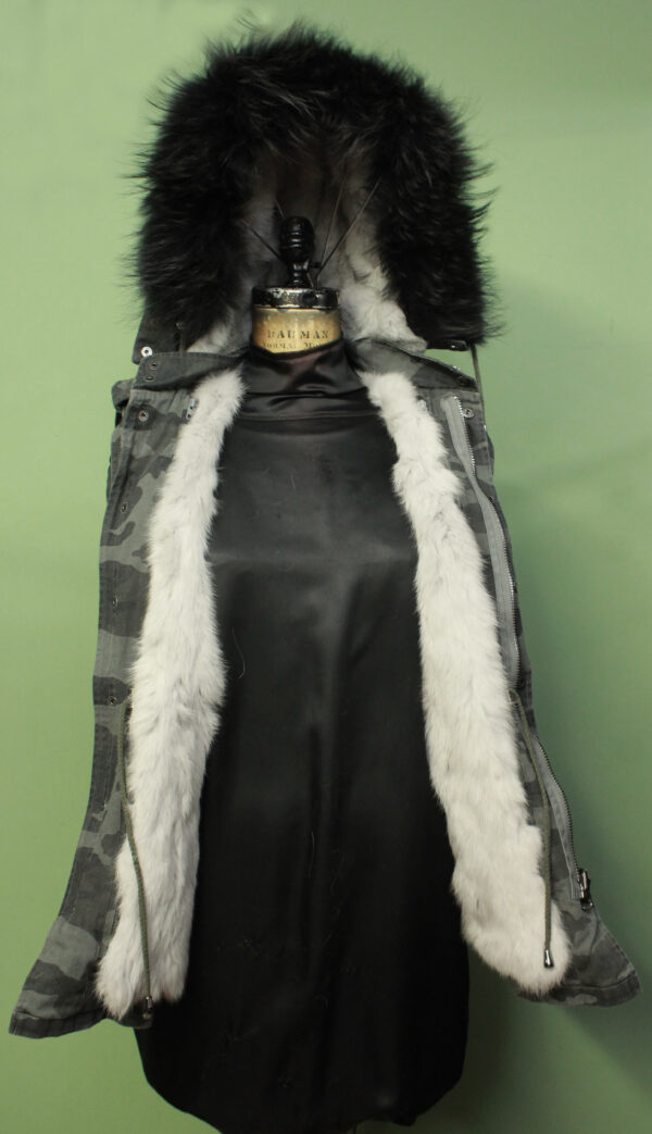 Grey Camouflage Vest Detachable Rabbit Fur Lining Detachable Hood