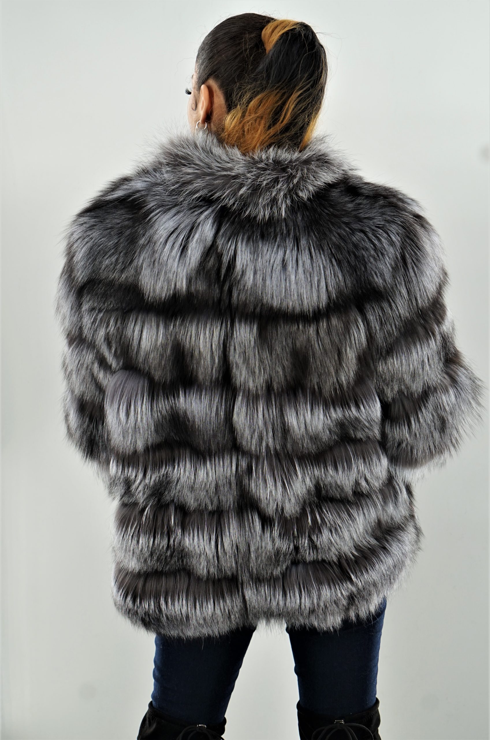 Classic Men's Canadian Silver Fox Fur Coat 234476 – MARC KAUFMAN FURS