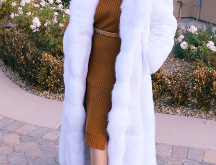 Full Length White Fox Coat Isabella Adkins – MARC KAUFMAN FURS