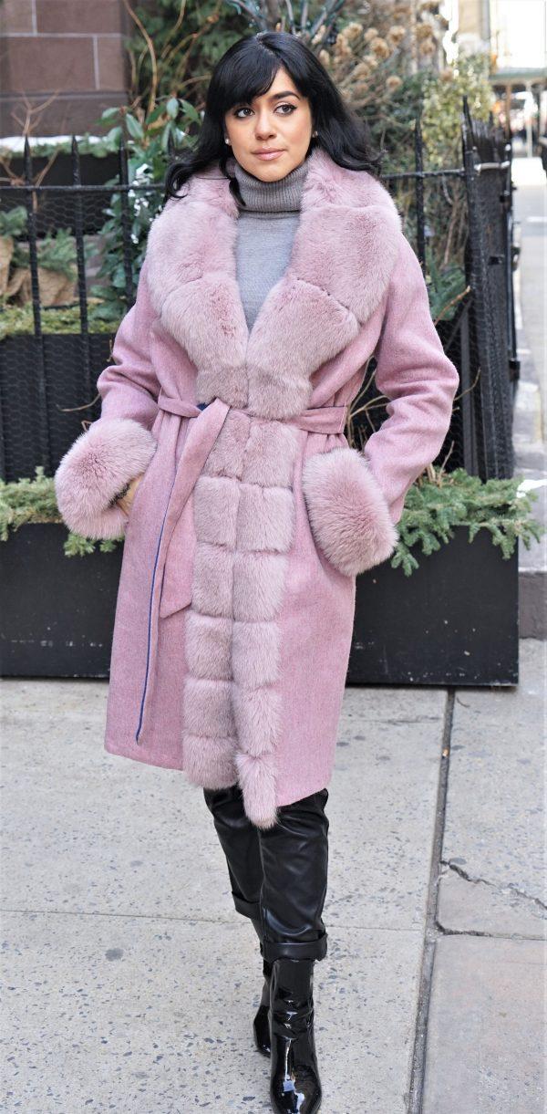 Woman wearing a Dusty Rose Alpaca Coat with a Fox fur Trim