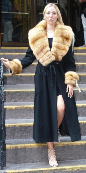  How to Style Fur Coat in 2022?