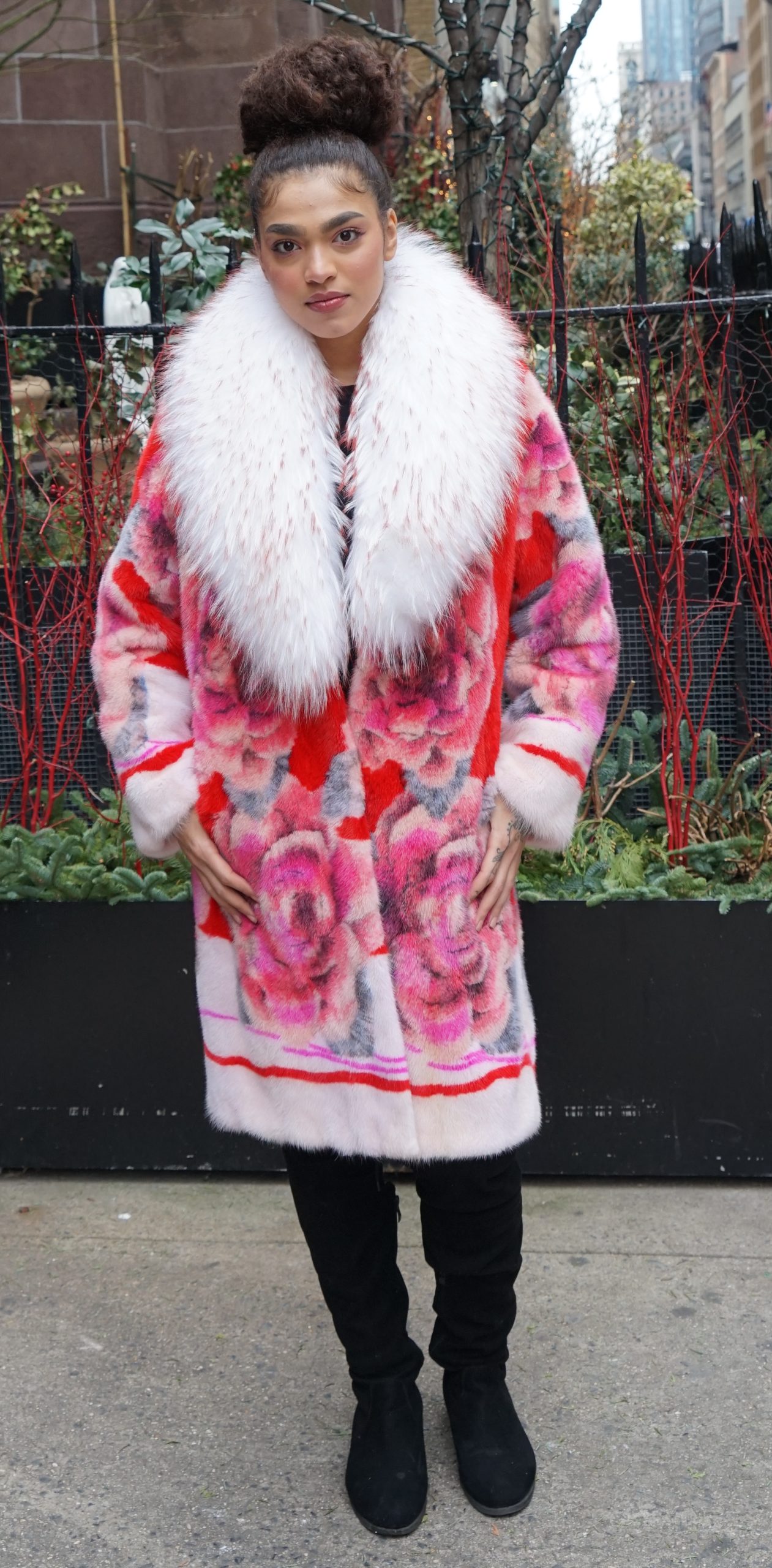 Red Pink Floral Mink Fluffy Red Tipped Fur Collar